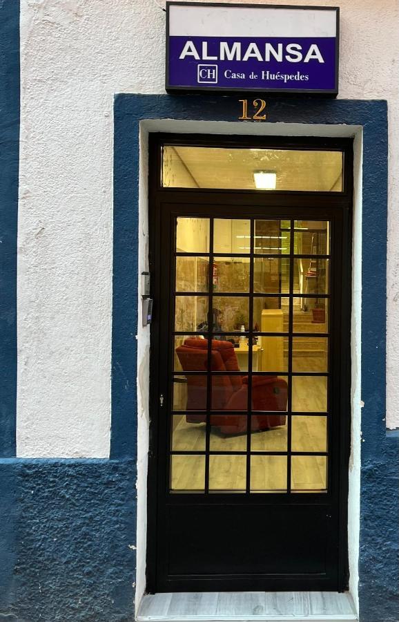 מלון מדריד Casa De Huespedes Almansa מראה חיצוני תמונה