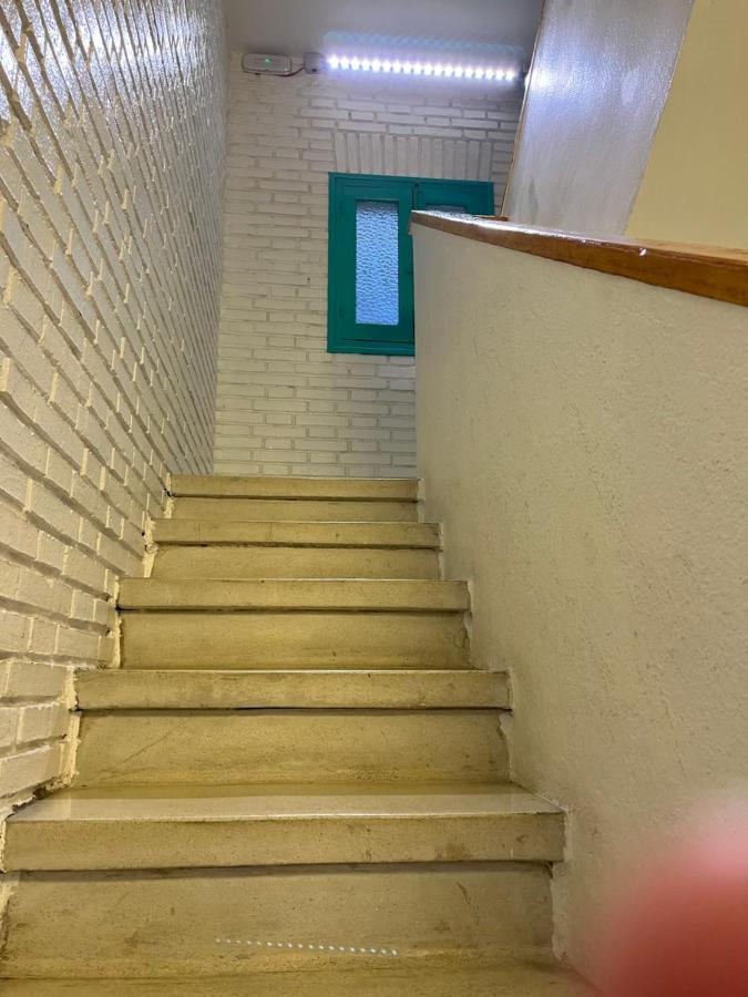 מלון מדריד Casa De Huespedes Almansa מראה חיצוני תמונה