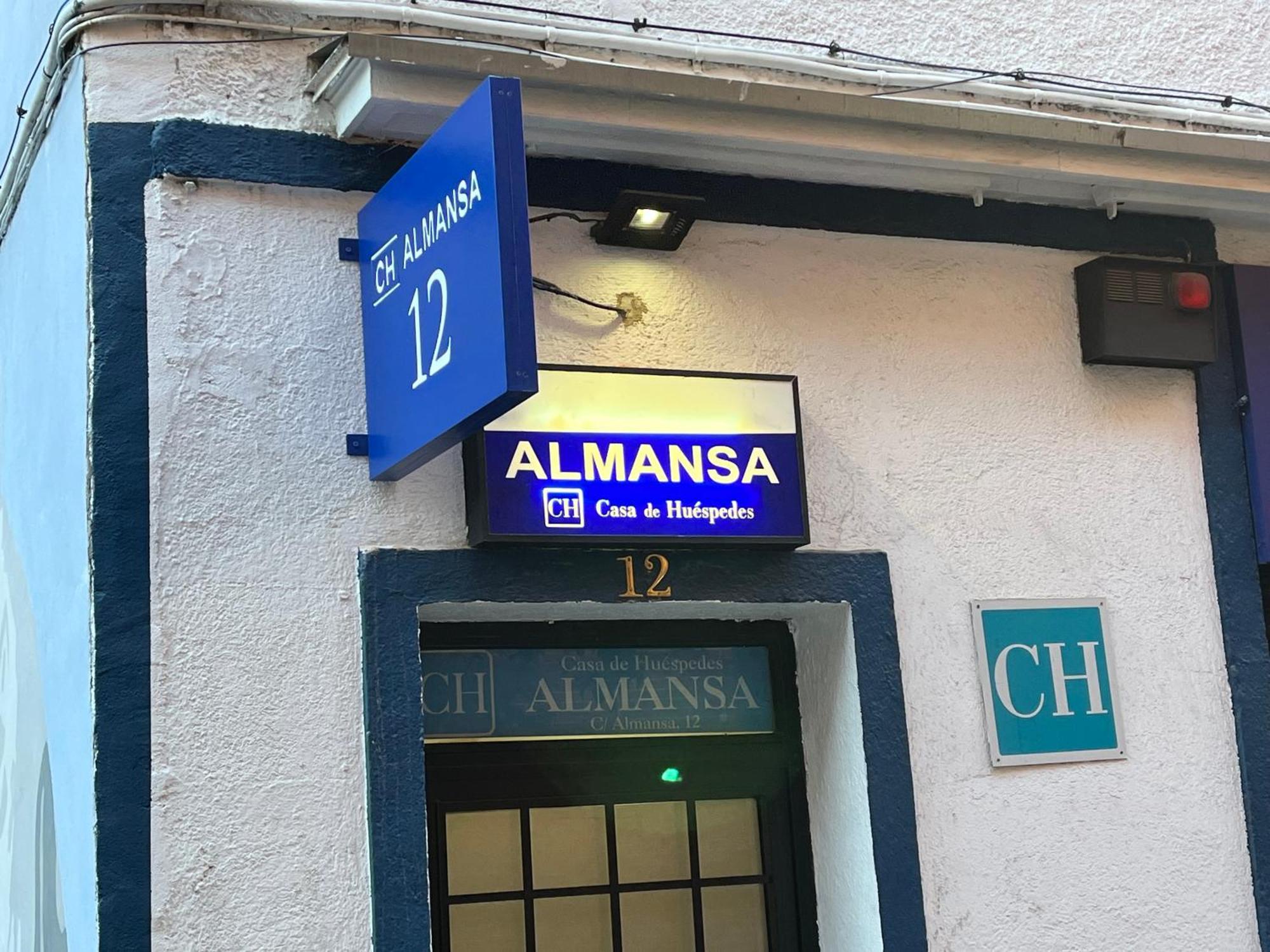 מלון מדריד Casa De Huespedes Almansa מראה חיצוני תמונה