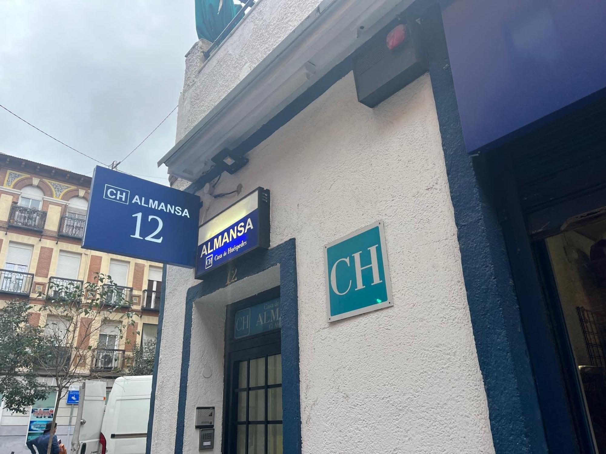 מלון מדריד Casa De Huespedes Almansa מראה חיצוני תמונה